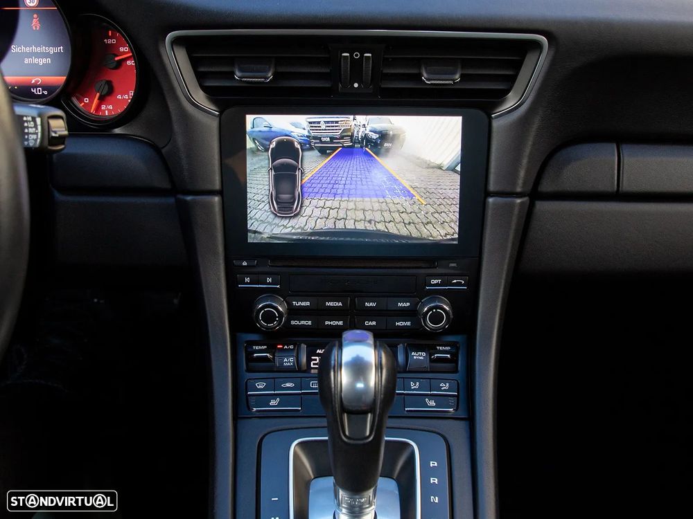 Porsche 911 (991) Carrera GTS PDK - 26