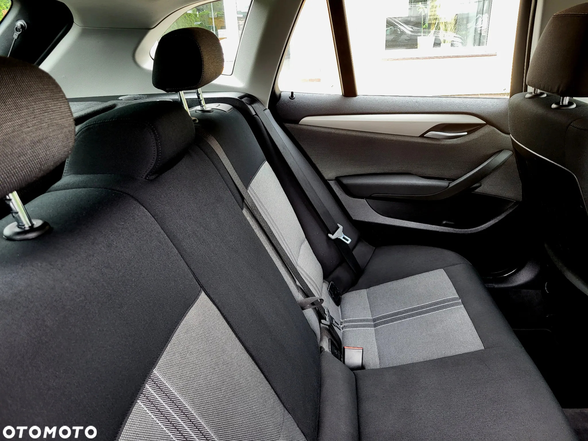 BMW X1 - 24