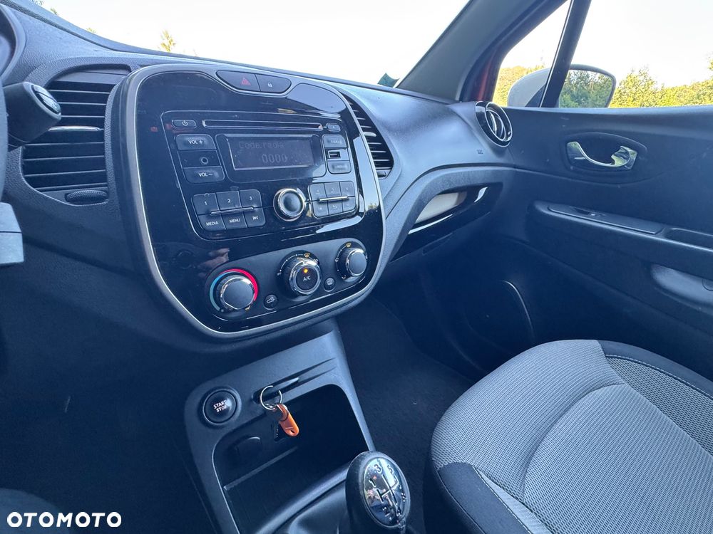 Renault Captur 0.9 Energy TCe Life EU6 - 7
