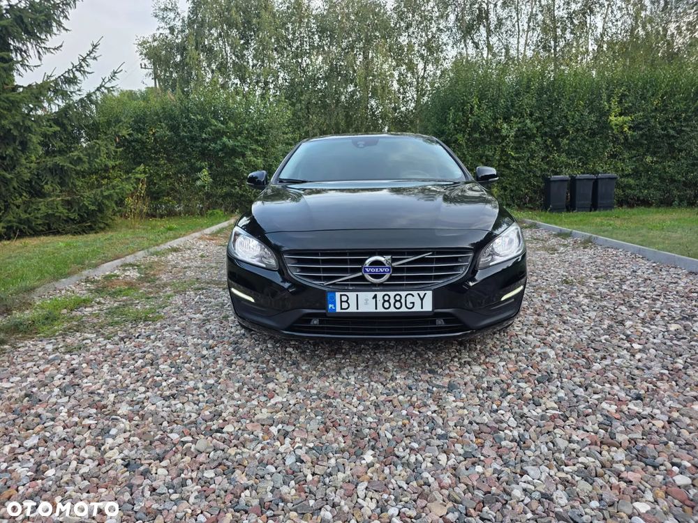 Volvo S60 D2 Drive-E Momentum - 5