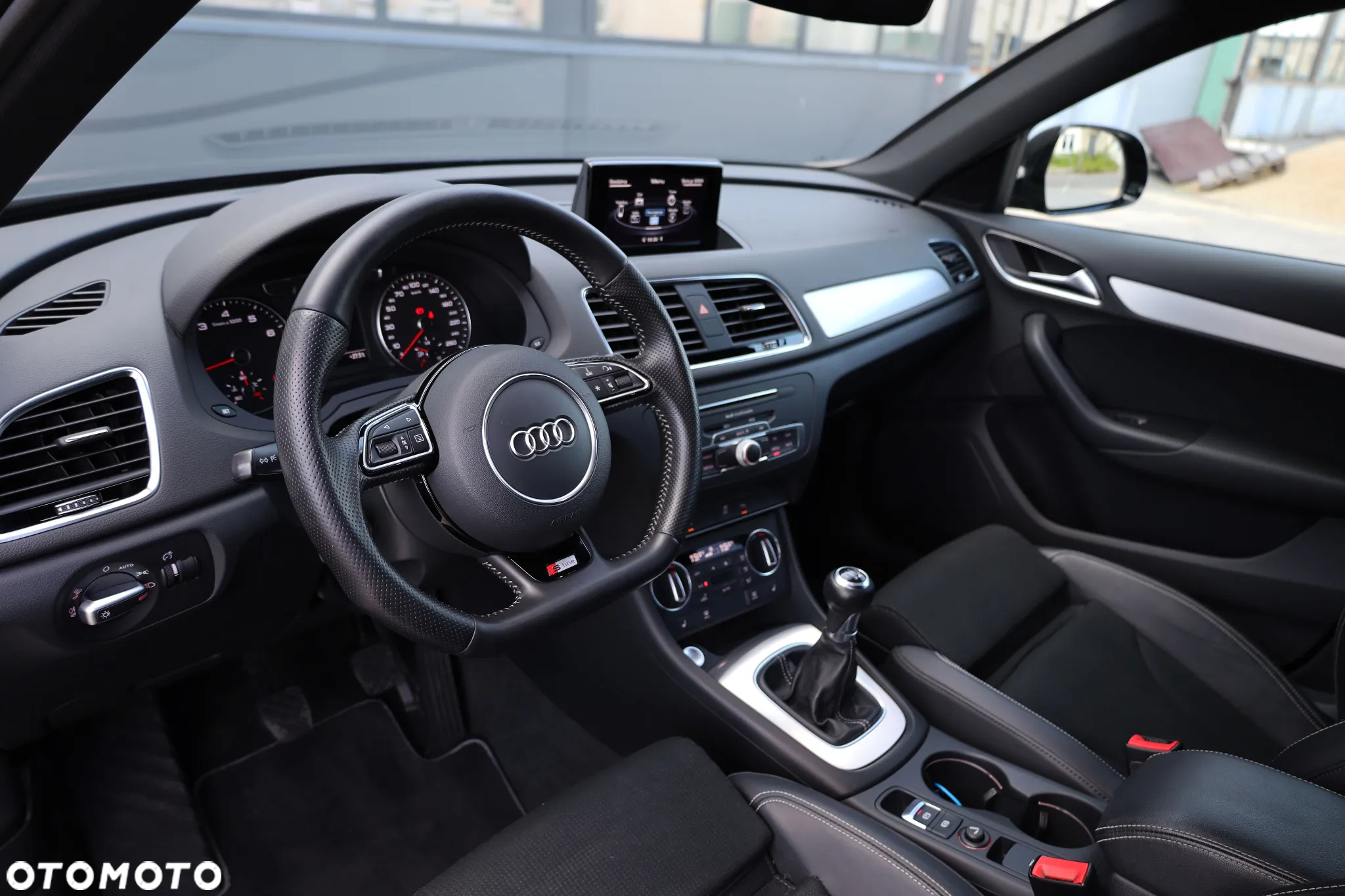 Audi Q3 1.4 TFSI Sport - 22