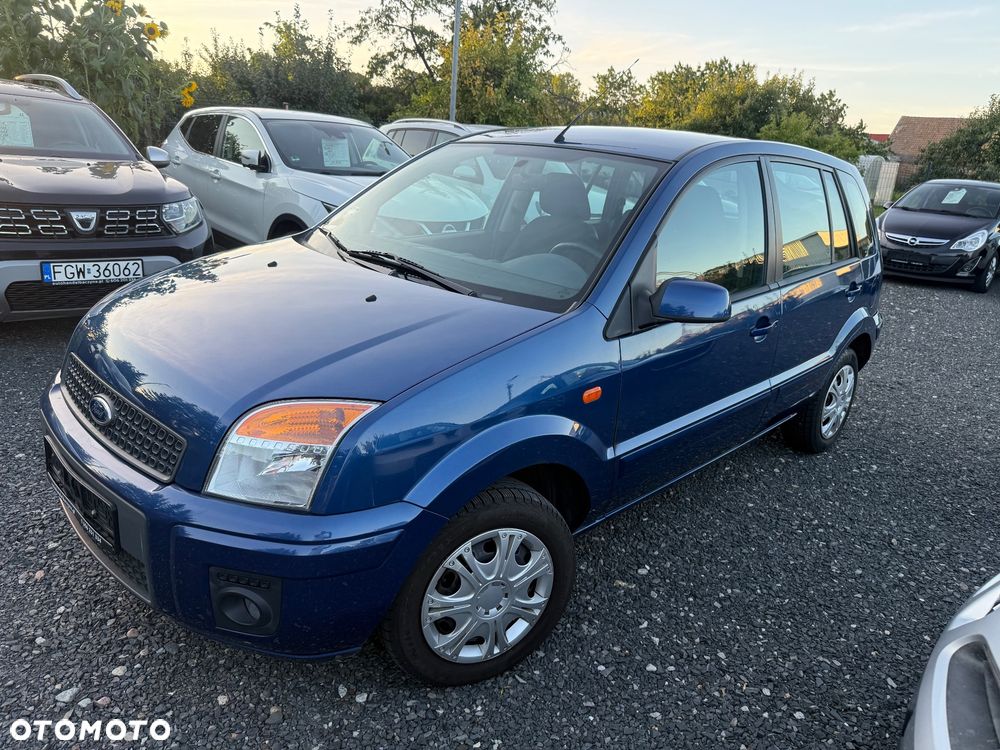 Ford Fusion - 5