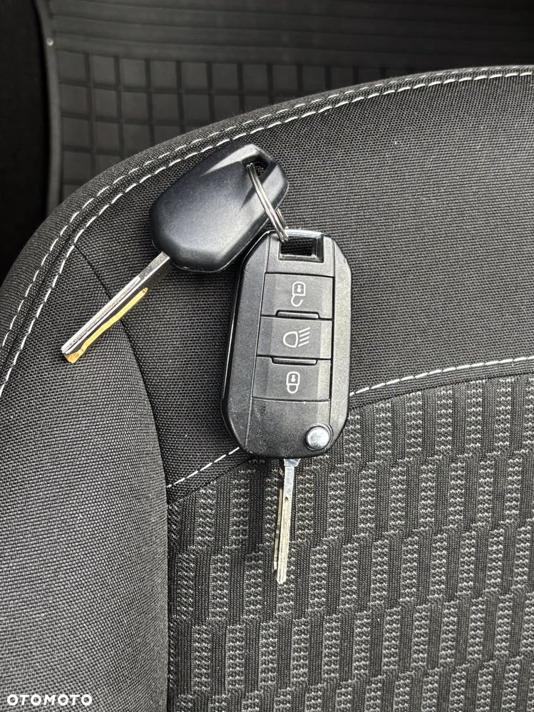 Peugeot 208 PureTech 82 Start & Stop Active - 38