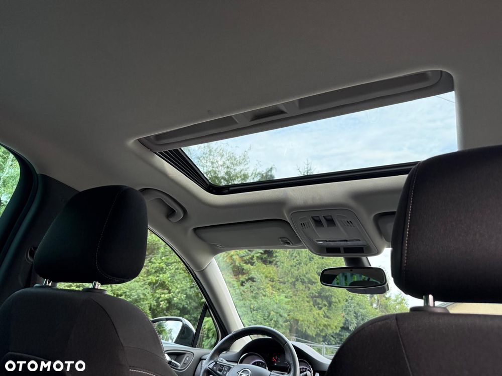 Opel Astra 1.4 Turbo Innovation - 11