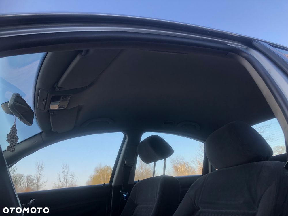 Volkswagen Passat 2.0 Comfortline - 14