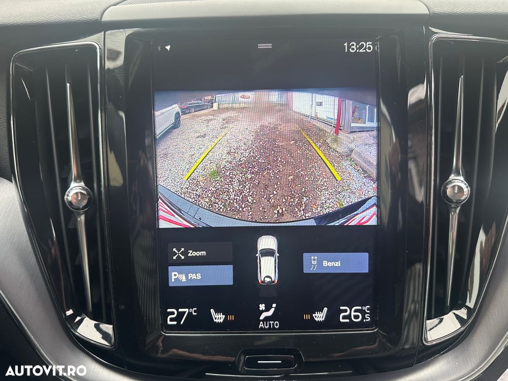 Volvo XC 40 T5 Twin Engine DKG Momentum Pro - 15