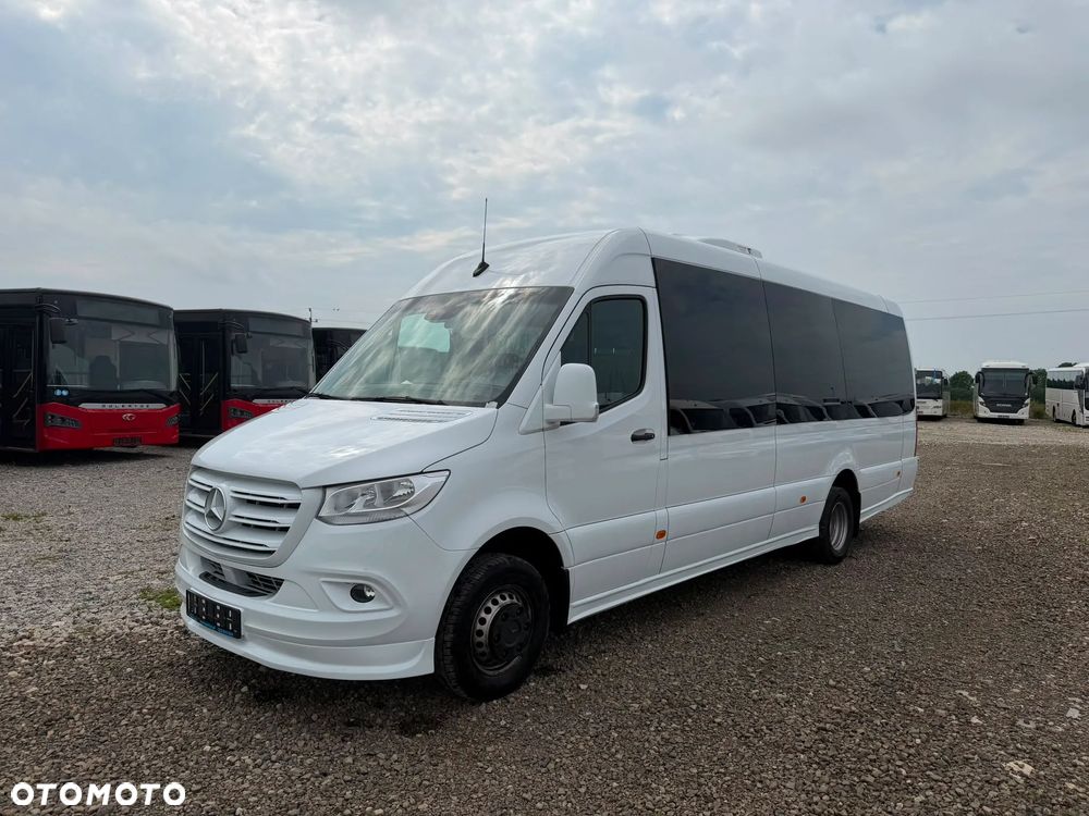 Mercedes-Benz Sprinter 517 - 10