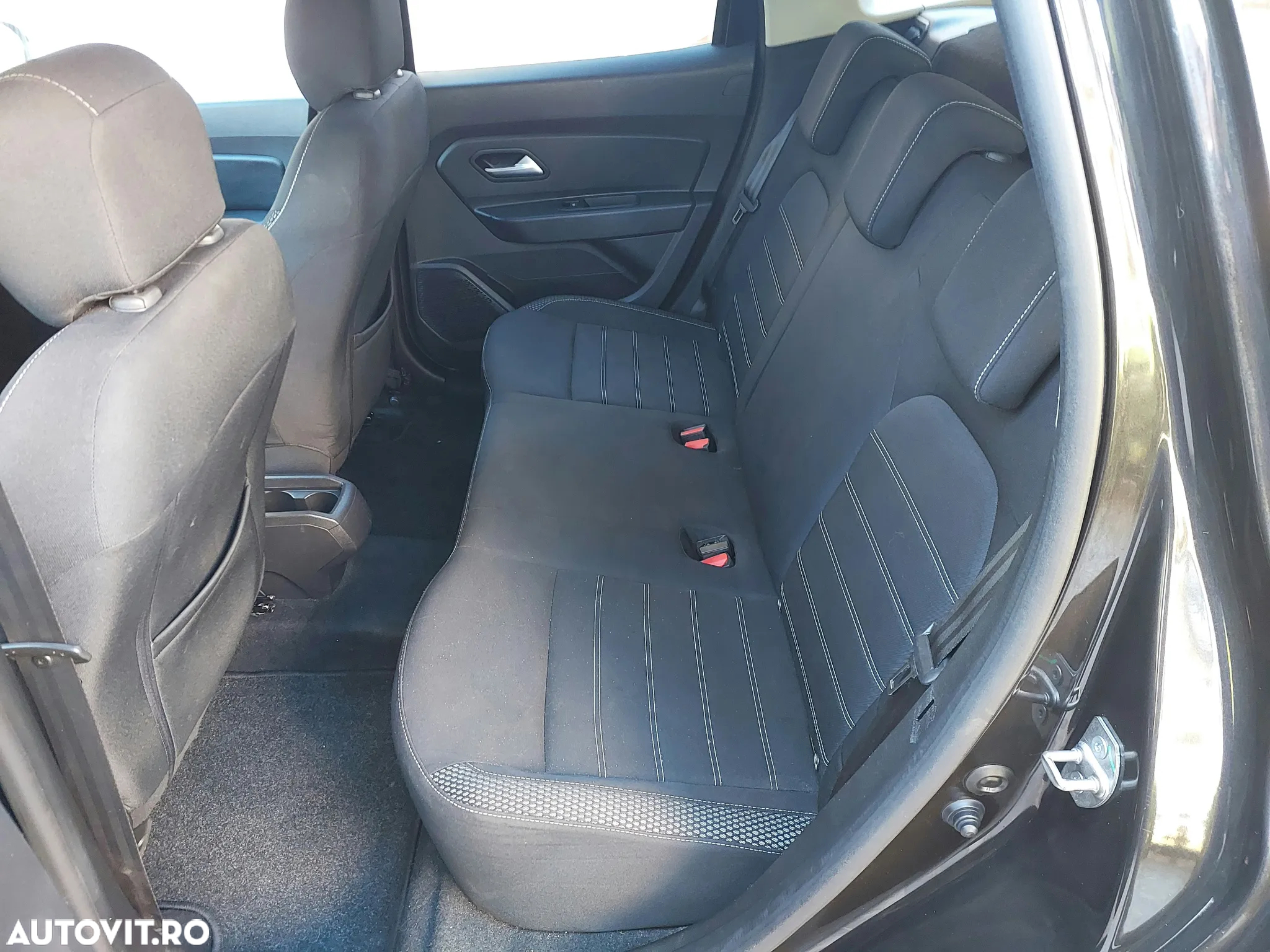 Dacia Duster 1.5 Blue dCi Prestige - 12