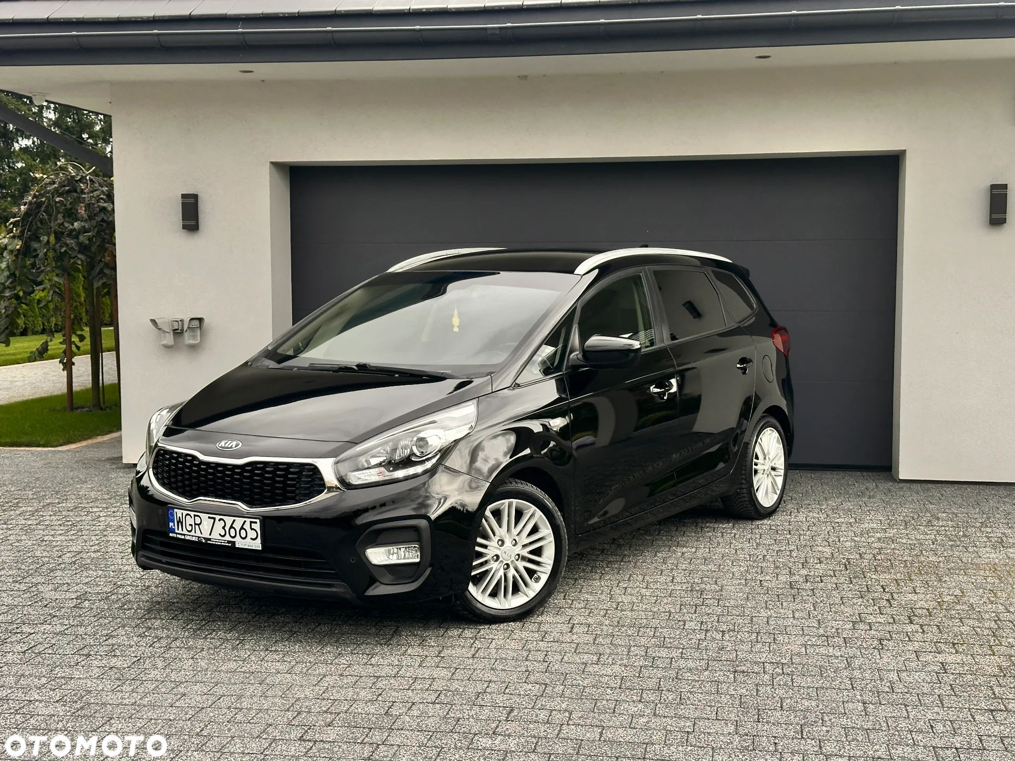 Kia Carens 1.7 CRDi L 7os - 1