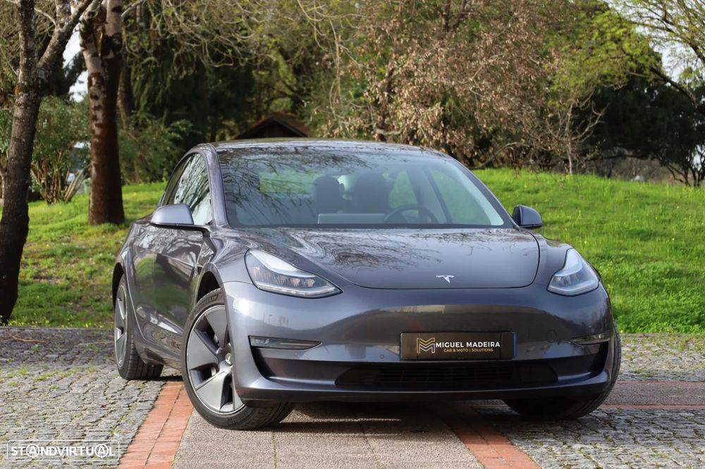 Tesla Model 3 Long-Range Dual Motor AWD - 2