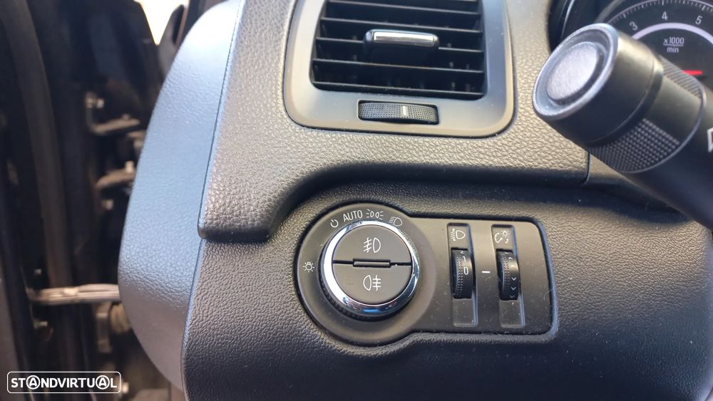 Opel Insignia Sports Tourer 2.0 CDTi Cosmo S/S - 13