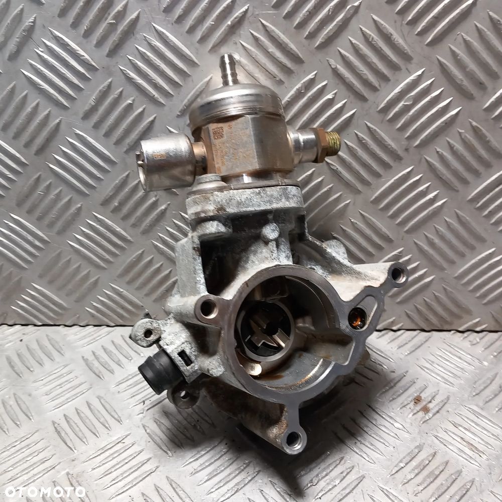 AUDI A4 B9 POMPA VACUM KOMPLETNA 2.0 TFSI 06K145100P 06K127028B - 5