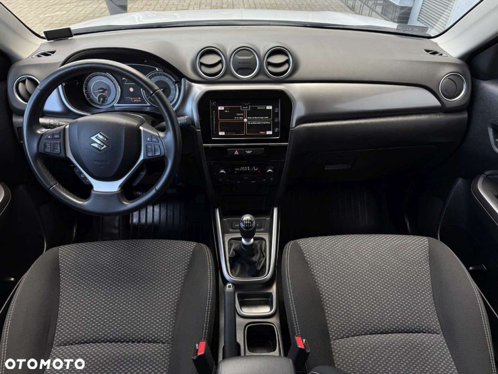Suzuki Vitara - 8
