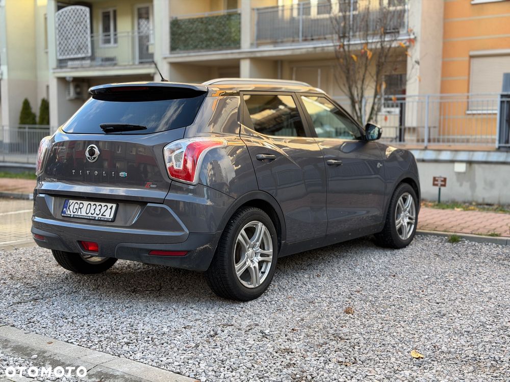 SsangYong/KGM Tivoli e-XDi 160 4WD Quartz - 2