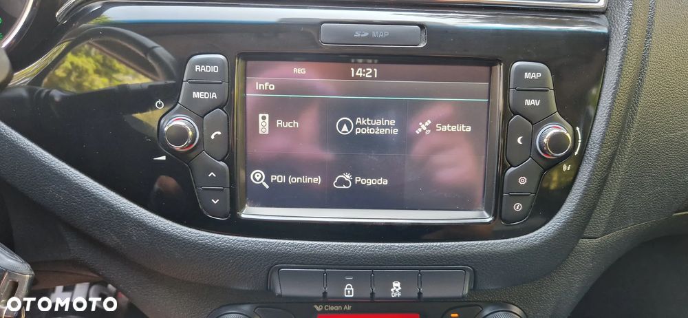 Kia Ceed 1.6 CRDi 136 DCT ISG Platinum Edition - 26