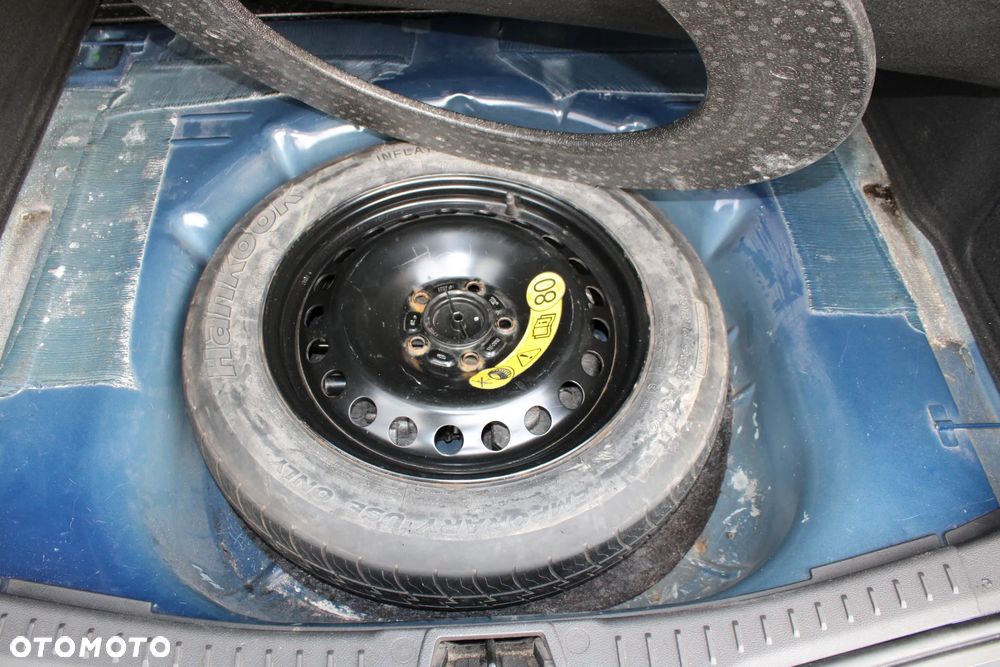 Ford Focus 1.6 Ambiente - 37