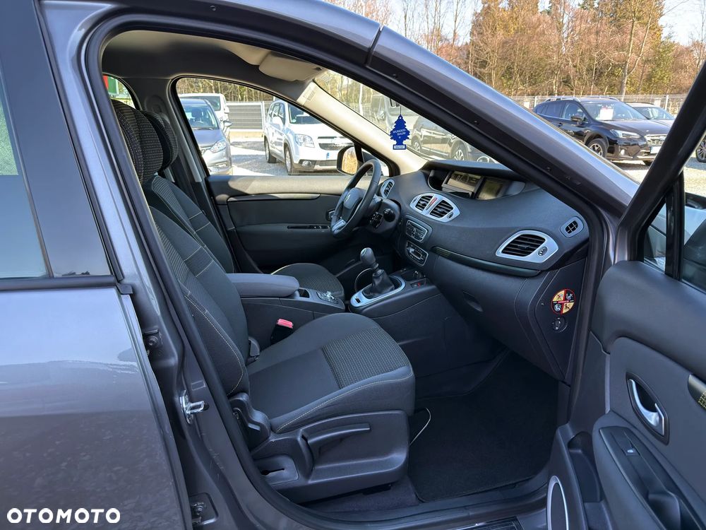 Renault Scenic 1.6 16V Expression - 23