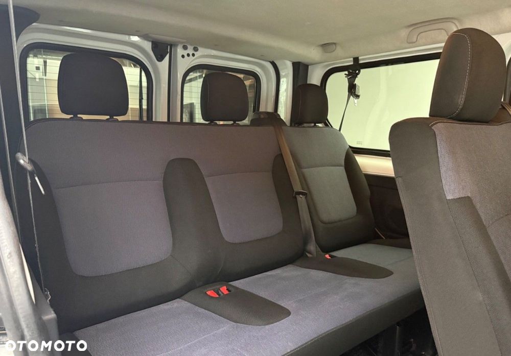 Opel Vivaro L1H1 2,7t Elegance - 20