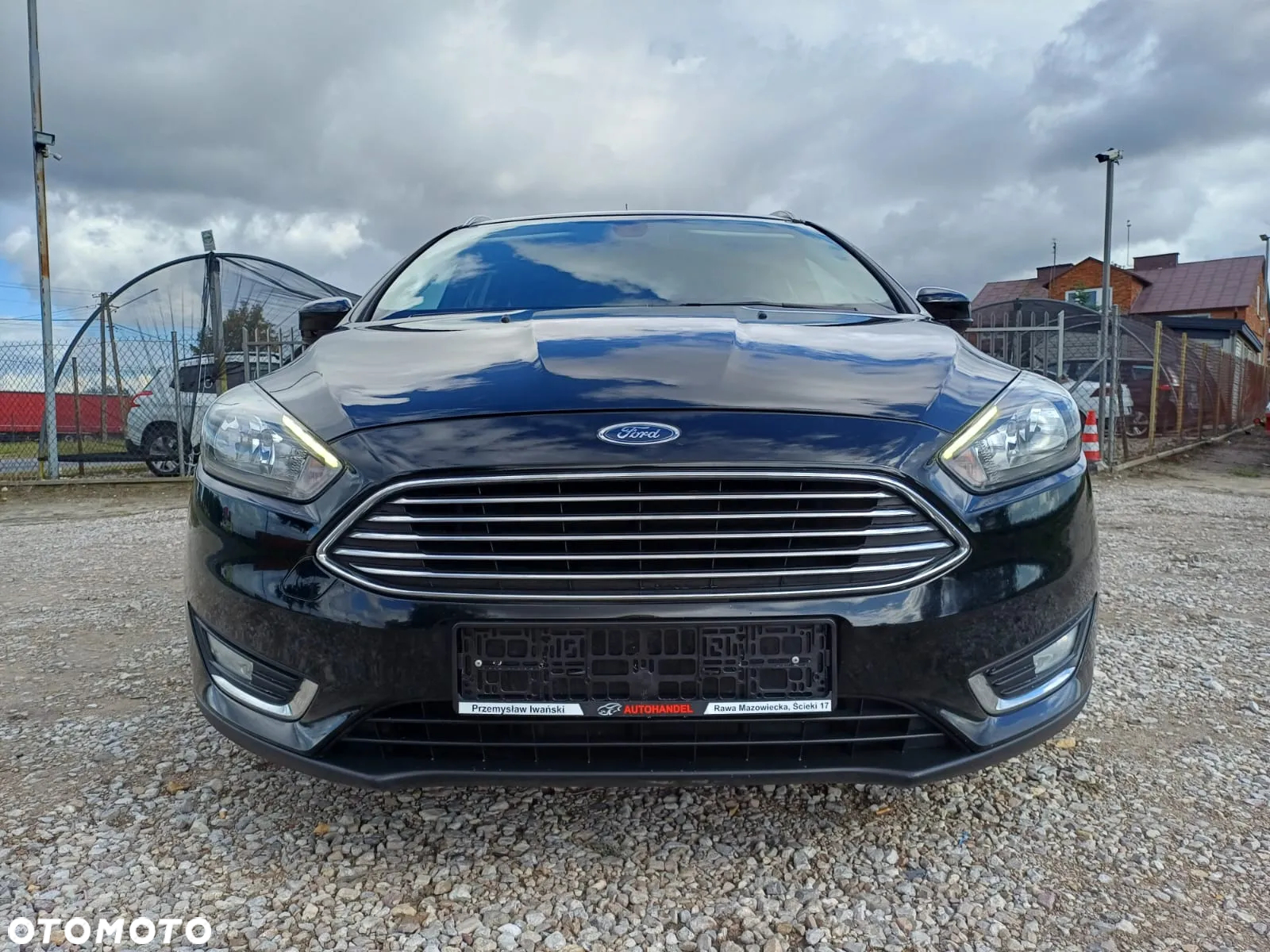 Ford Focus 1.5 EcoBlue Start-Stopp-System TITANIUM - 4
