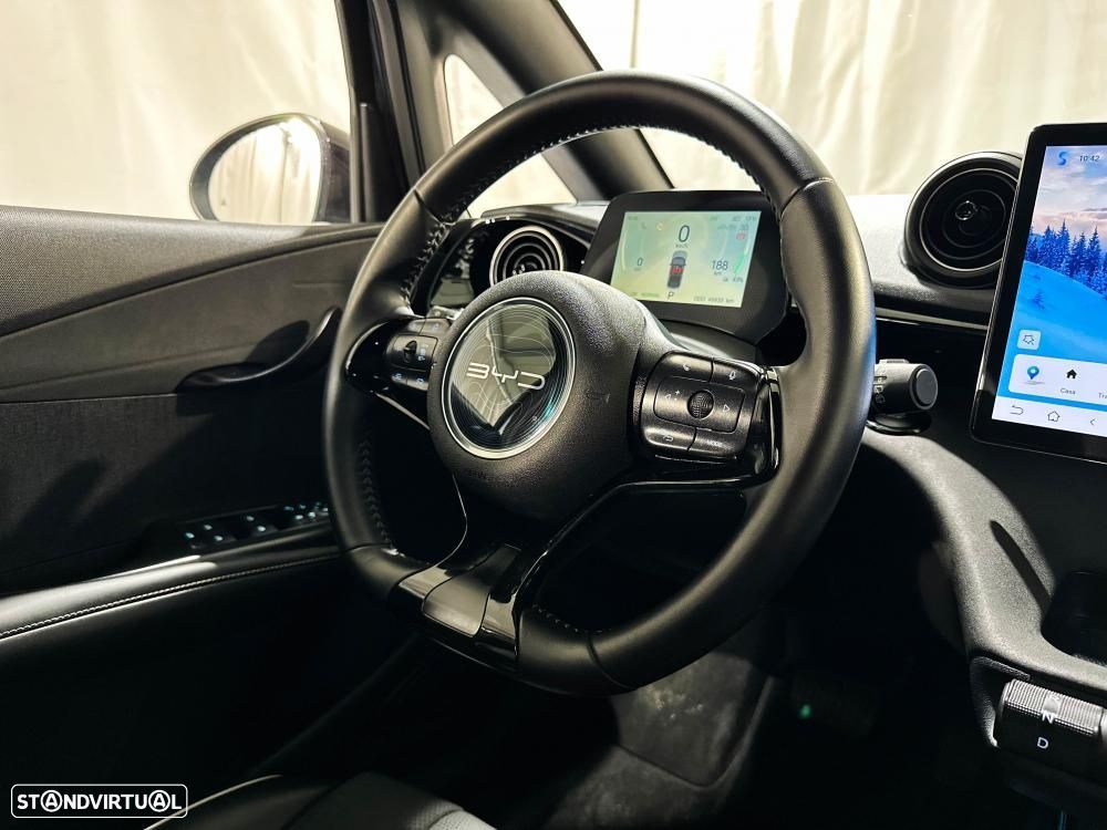 BYD Dolphin 60.4 kWh Comfort - 44