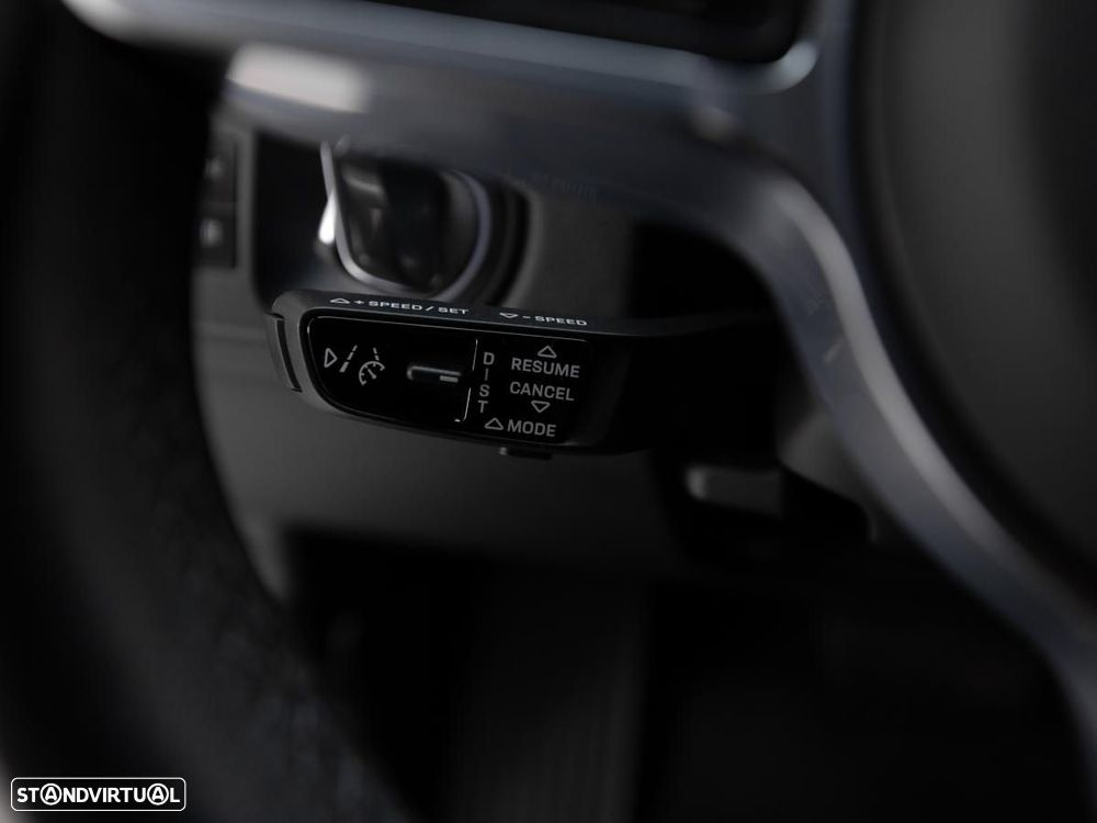 Porsche Cayenne Coupé E-Hybrid - 24