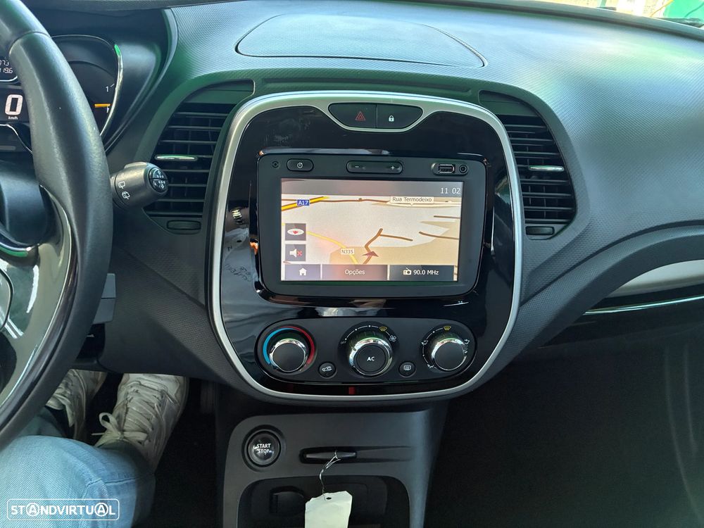 Renault Captur (ENERGY) TCe 90 LIFE - 11