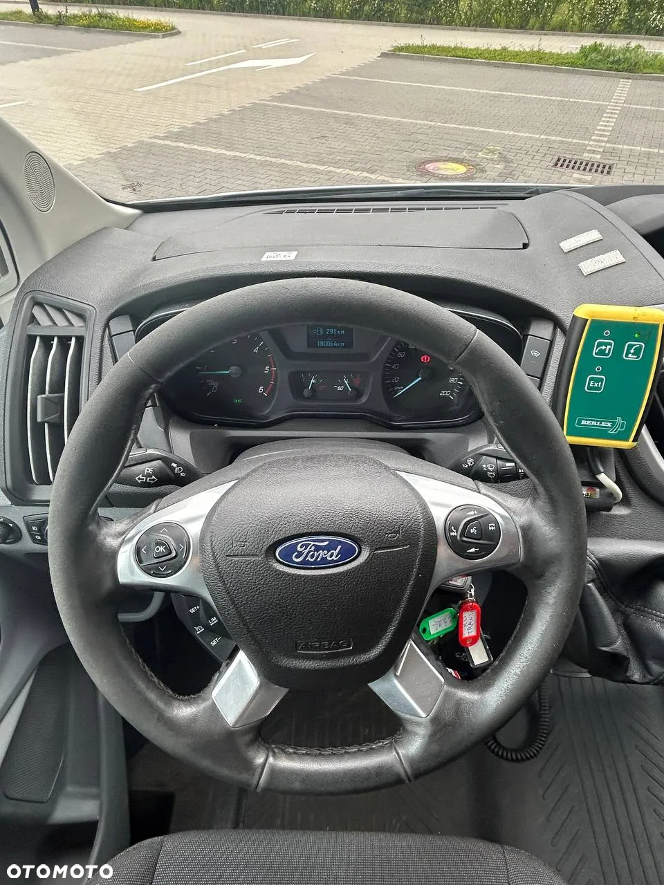 Ford Transit - 10
