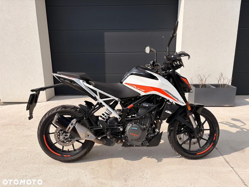 KTM Duke - 3