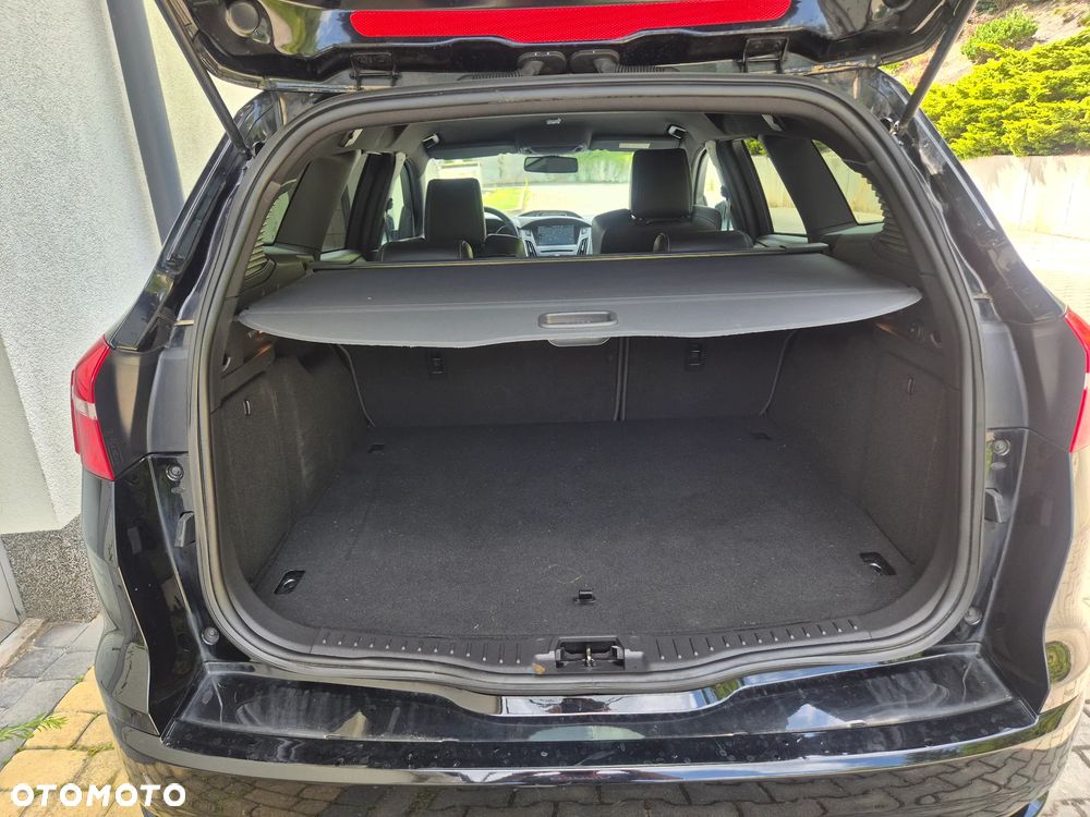 Ford Focus 2.0 TDCi ST mit Leder-Exclusiv-Paket - 17