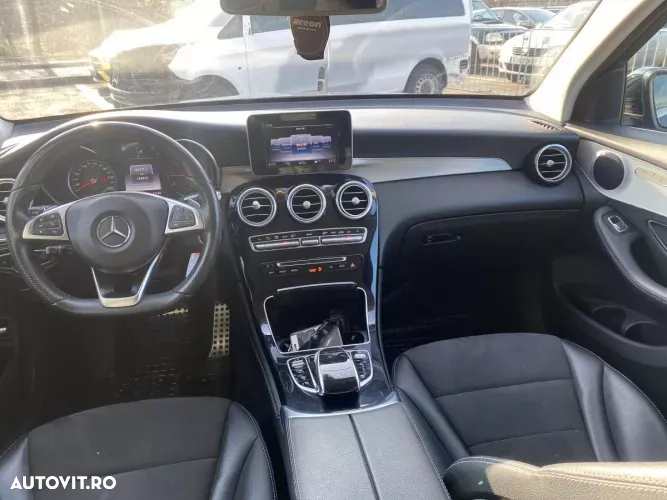 Mercedes-Benz GLC 250 d 4Matic 9G-TRONIC - 14
