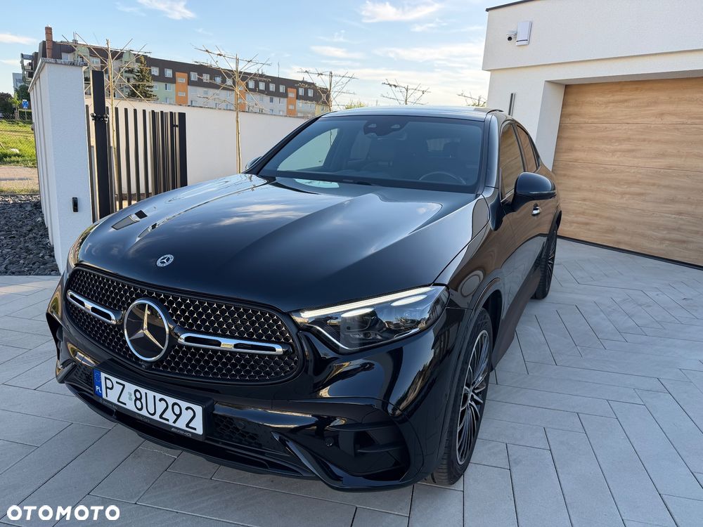 Mercedes-Benz GLC - 12