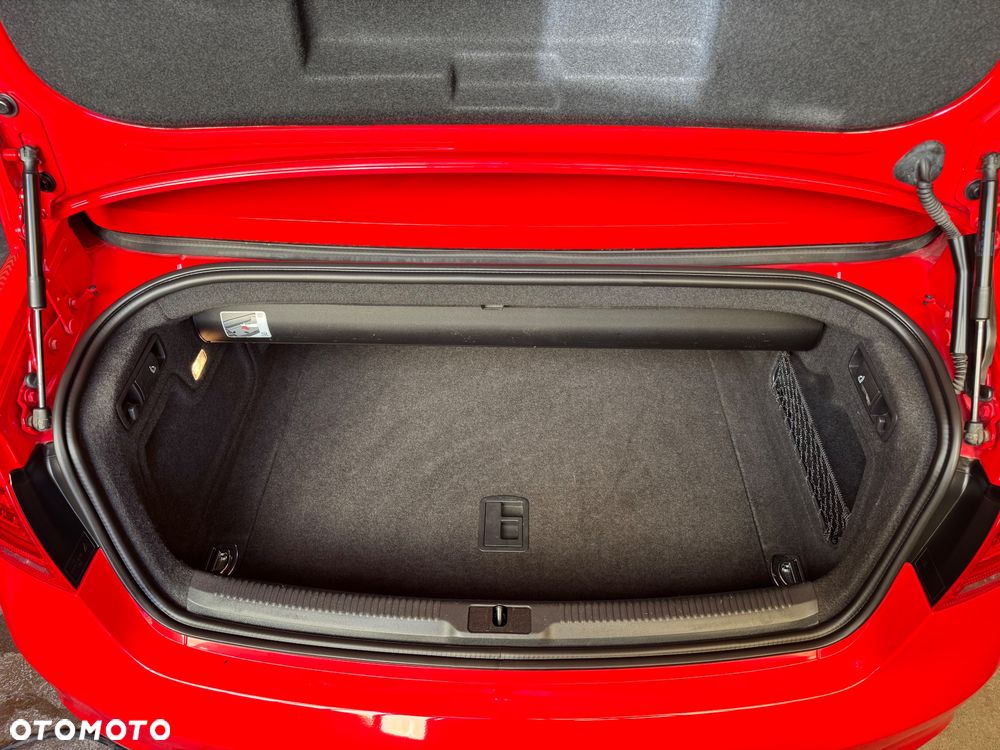 Audi A5 Cabrio - 11