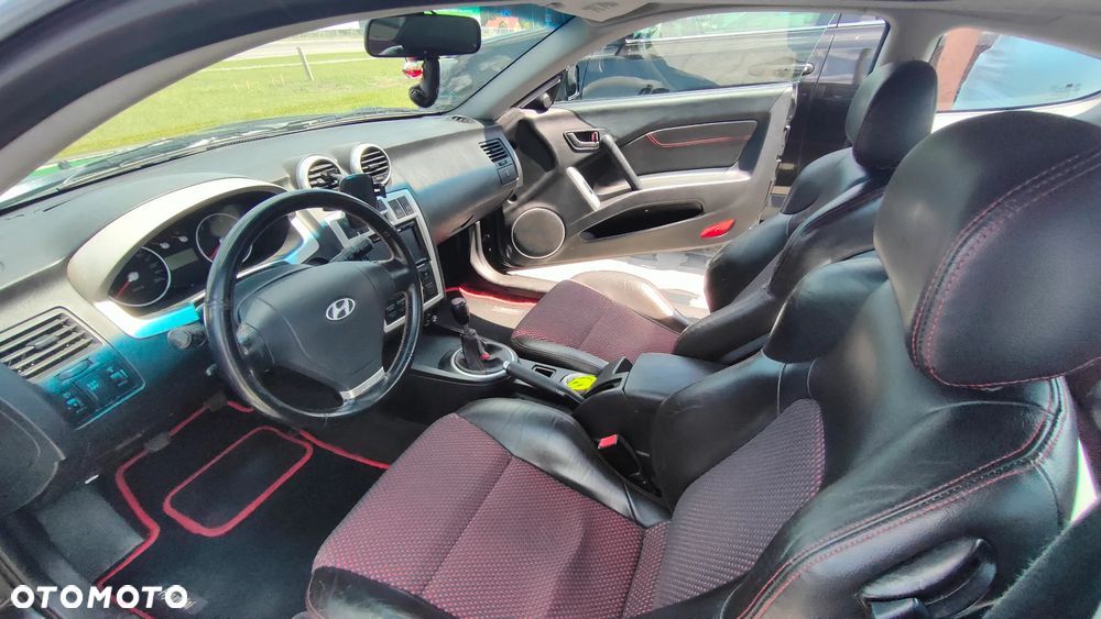 Hyundai Coupe 2.0 GLS - 16