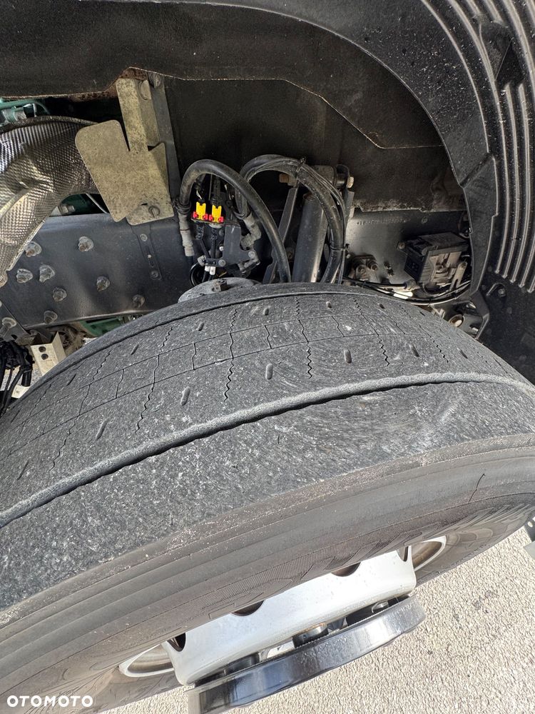 Volvo FH 460 / 710Tkm! / z Francji! /// - 17