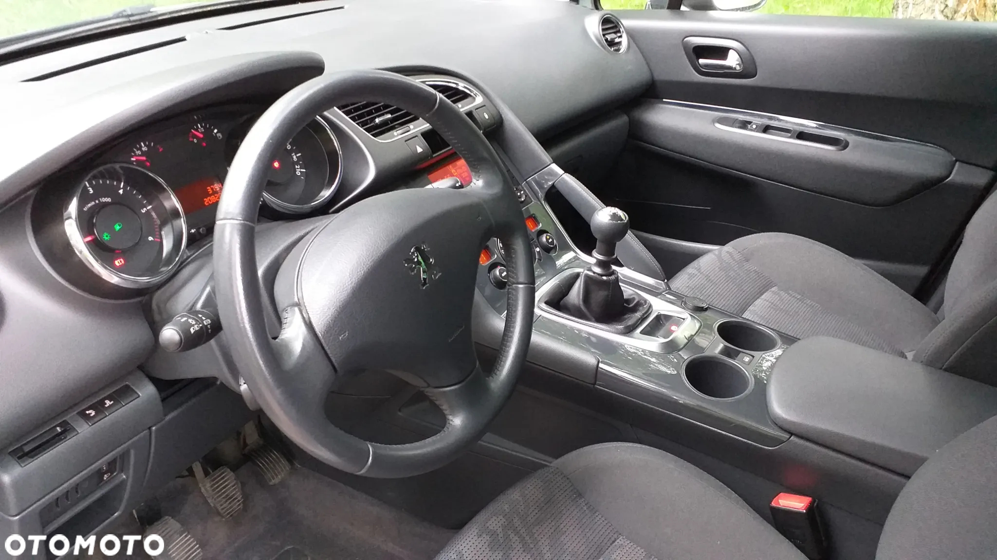 Peugeot 3008 - 8