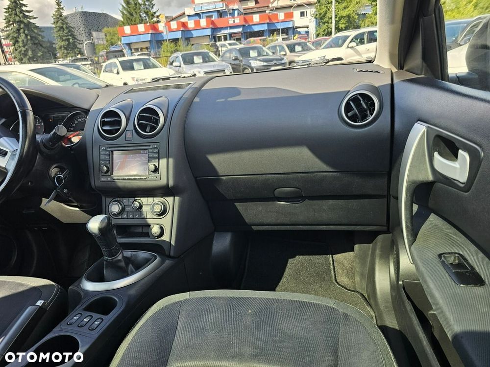 Nissan Qashqai 1.6 Tekna - 27