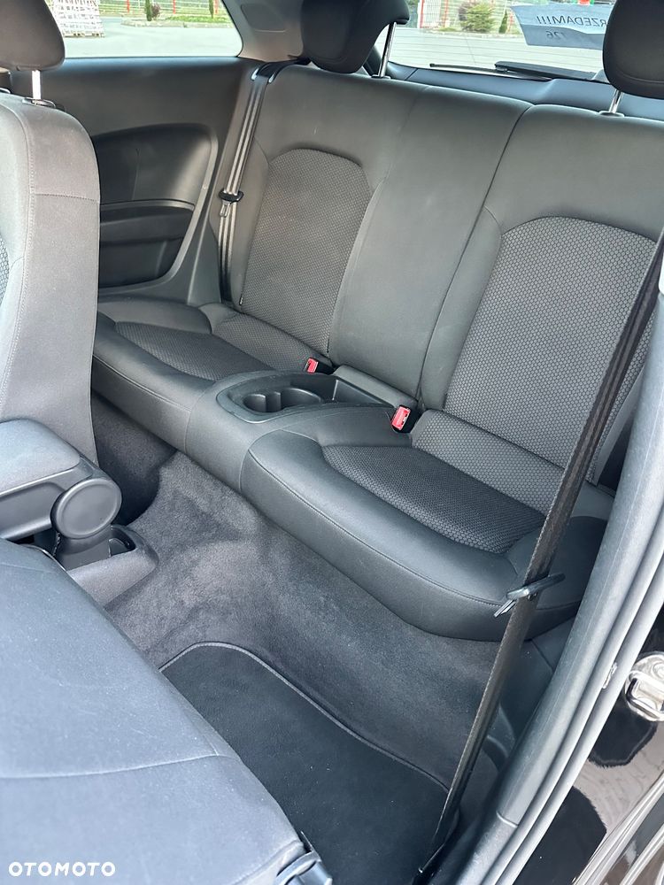 Audi A1 3-drzwiowe 1.6 TDI Ambition - 9