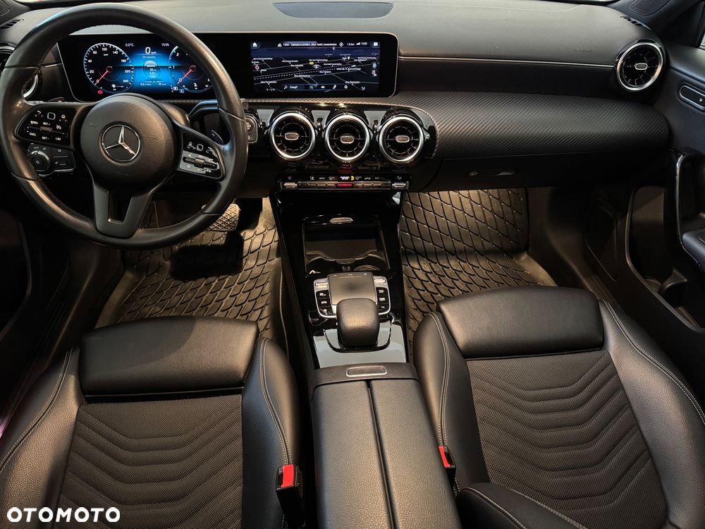 Mercedes-Benz Klasa A 180 d 7G-DCT Progressive - 11