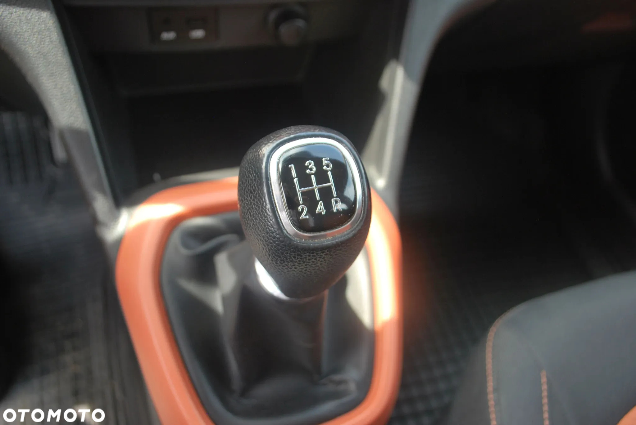 Hyundai i10 - 18