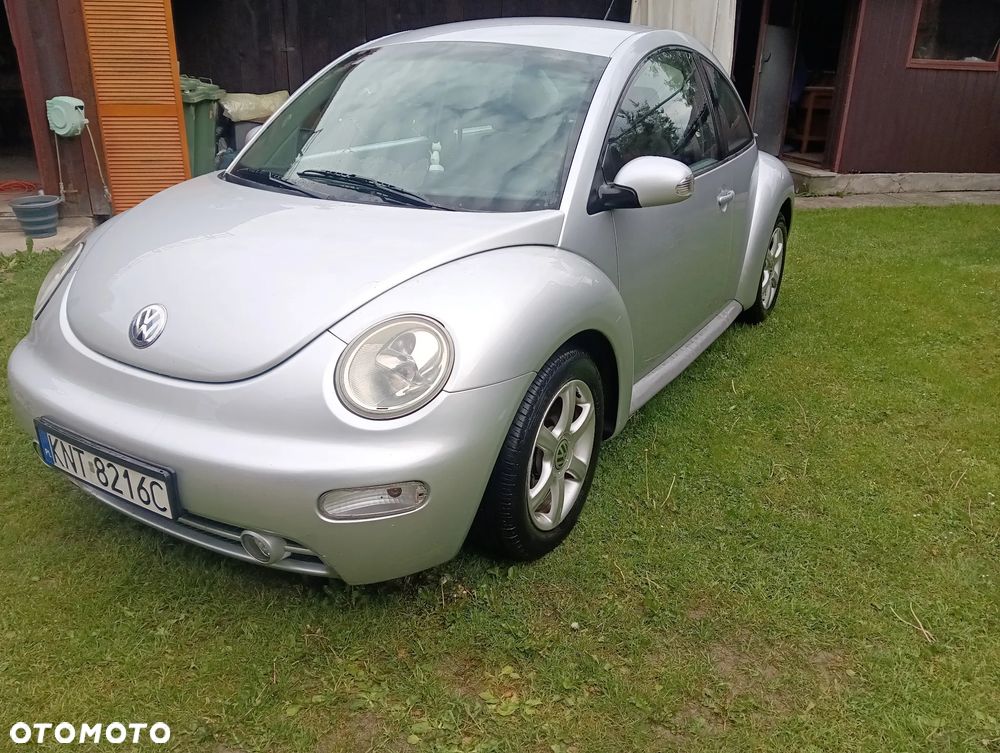 Volkswagen New Beetle - 9