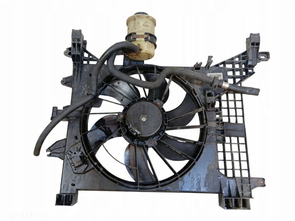 WENTYLATOR CHŁODNICY DACIA DUSTER I (2010-2013) 1.6 16V 105KM 8200880555 - 3