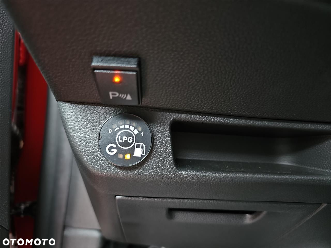 Renault Clio - 11