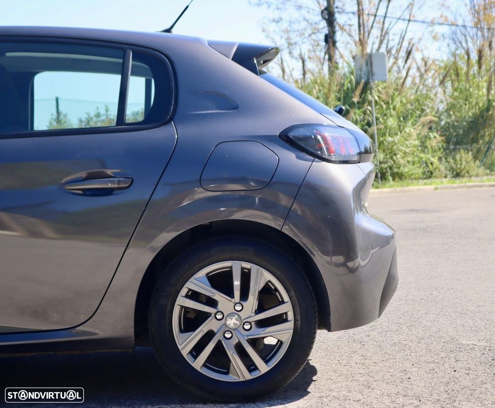 Peugeot 208 1.2 PureTech Active - 17