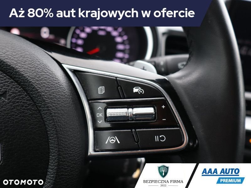 Kia Ceed - 22