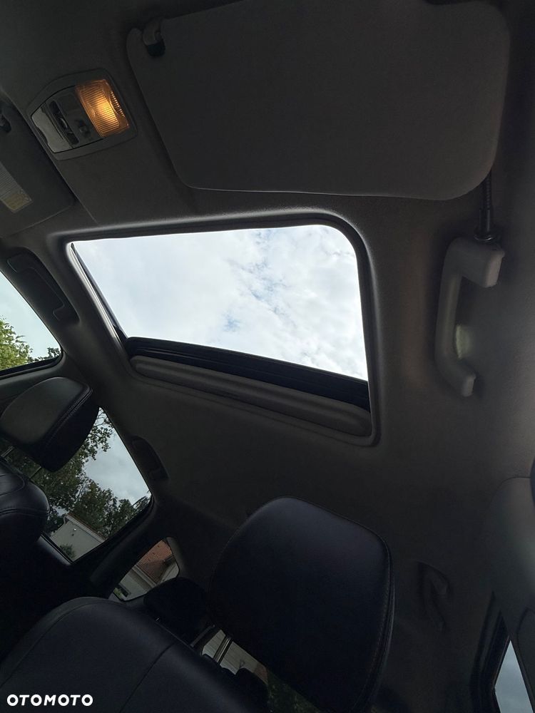 Mitsubishi Outlander 2.4 4WD CVT Intense - 38