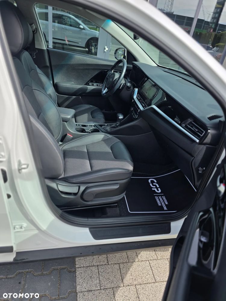 Kia Niro 1.6 GDI Hybrid L Business Line - 40