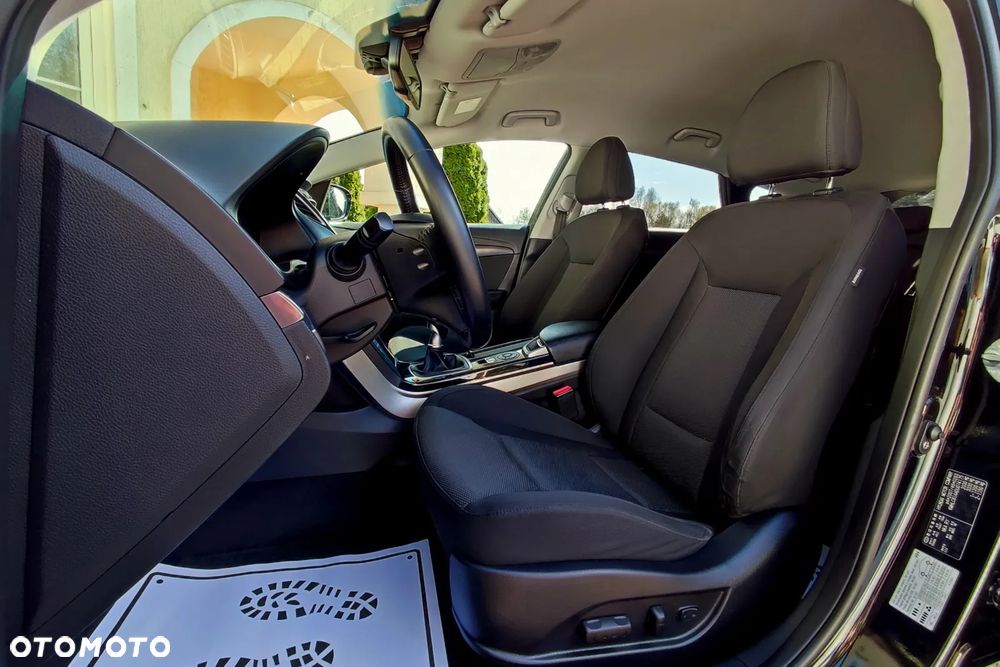 Hyundai i40 i40cw 1.6 Fifa World Cup Edition - 14