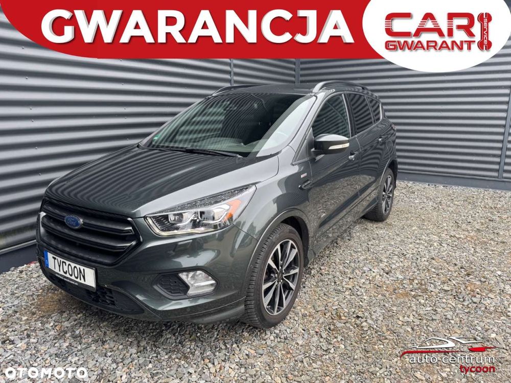 Ford Kuga - 1