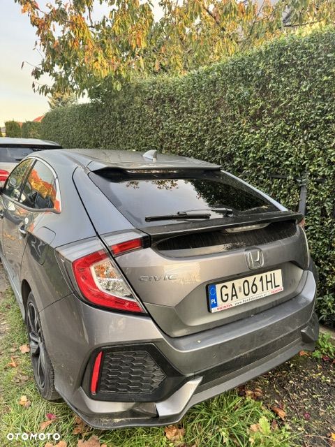 Honda Civic 2018 photo 2