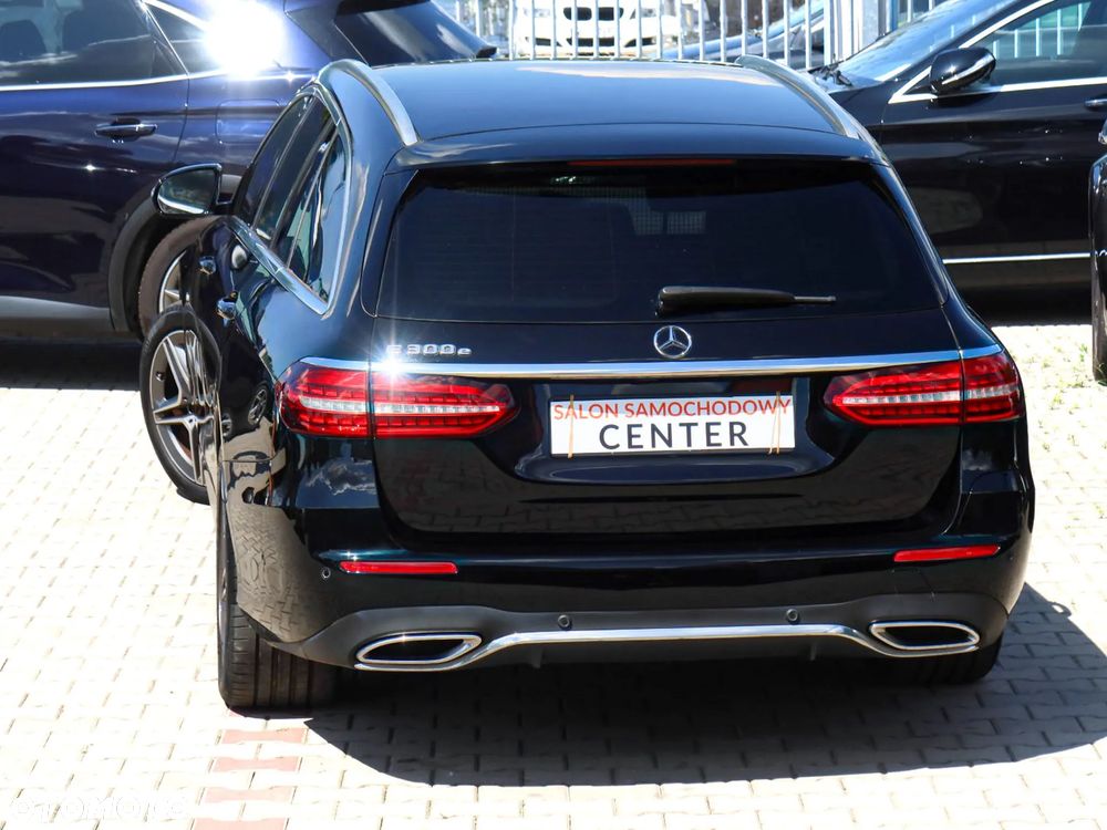 Mercedes-Benz Klasa E 300 AMG - 30